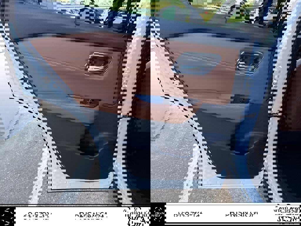 New 2026 Nissan Rogue Platinum image 29