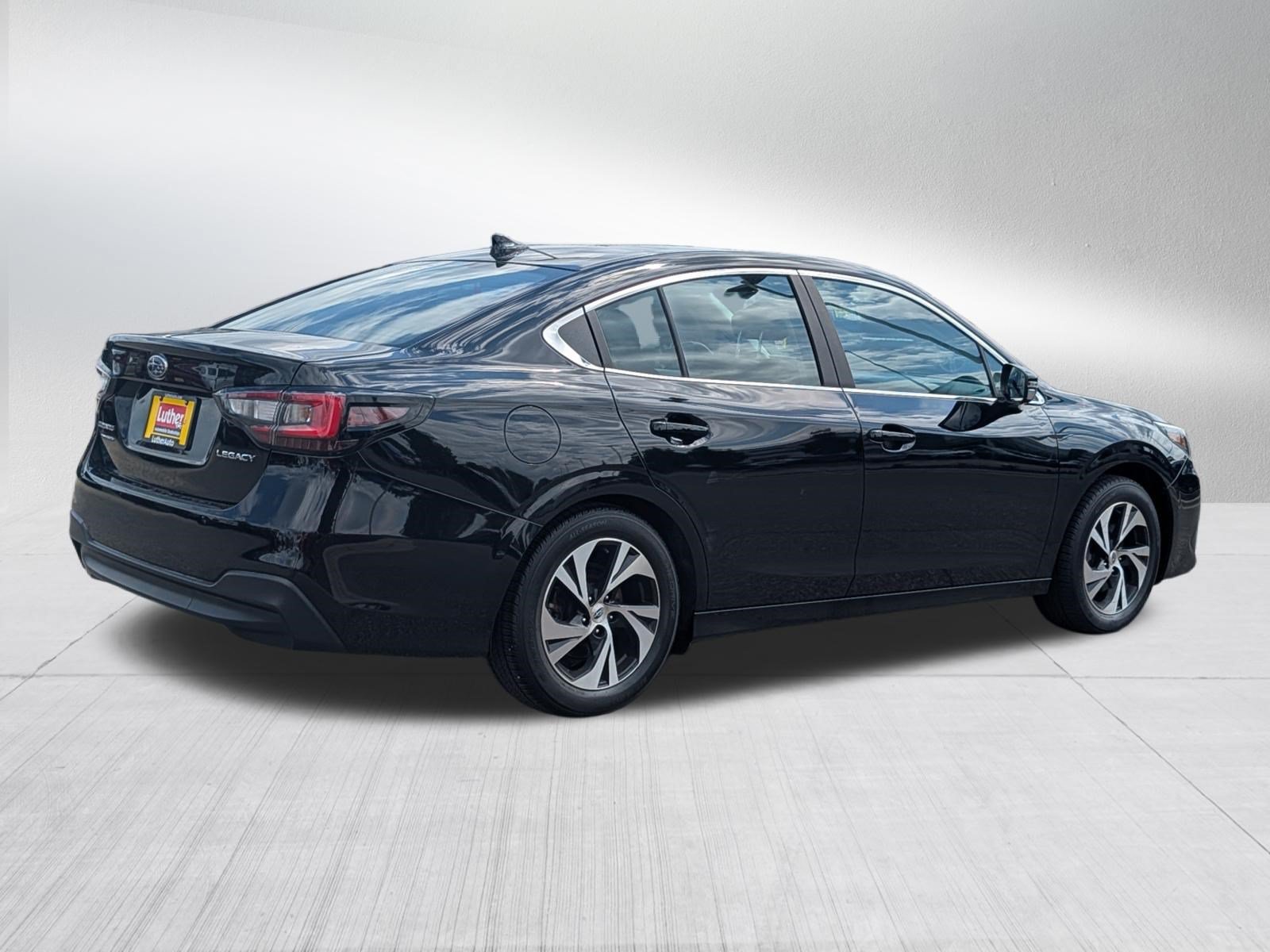 Used 2020 Subaru Legacy Premium AWD/4WD image 7