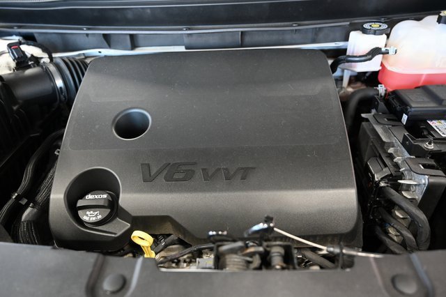 Used 2022 Chevrolet Traverse RS image 31