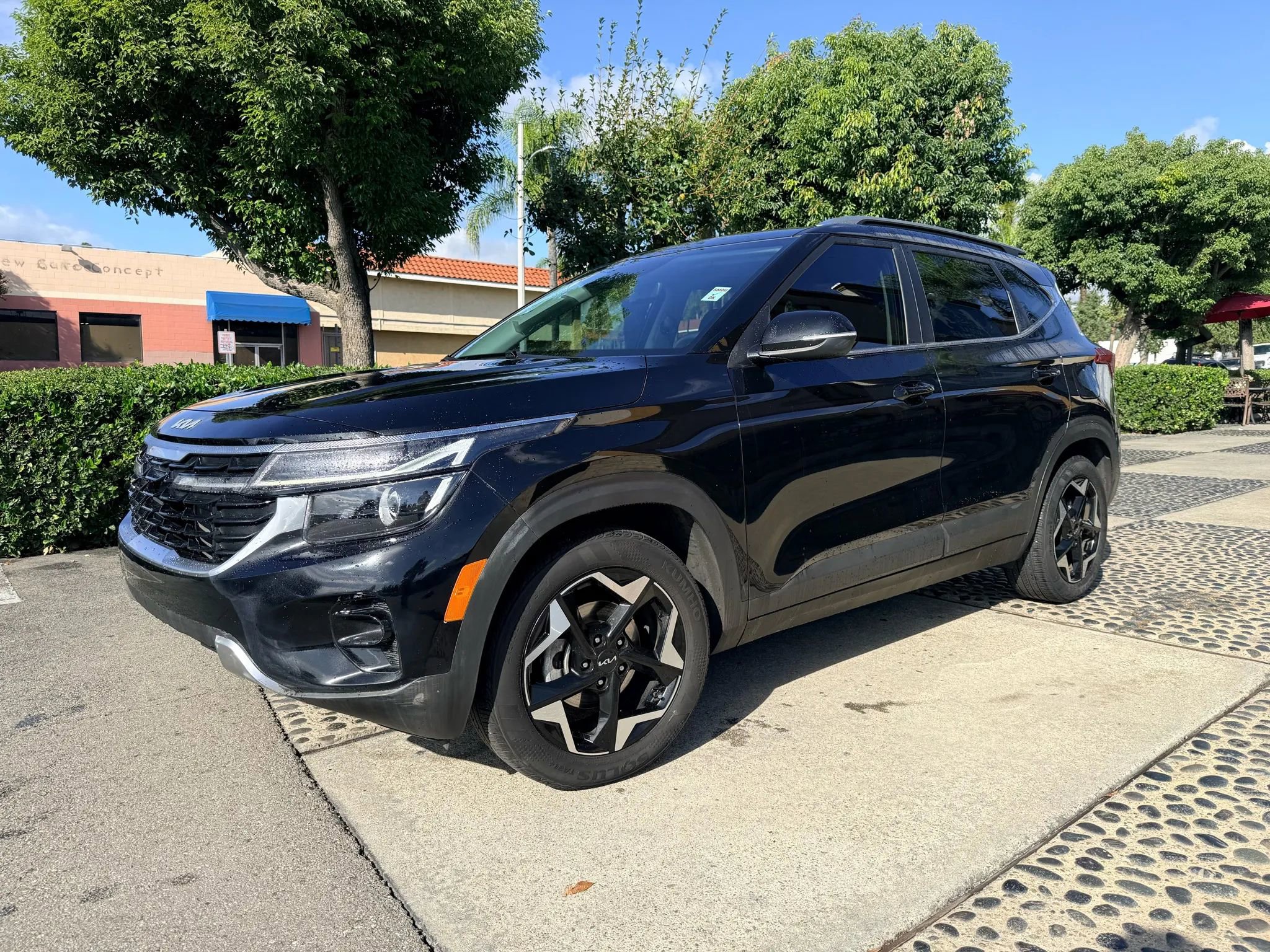 Used 2024 Kia Seltos EX