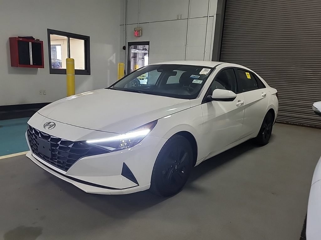 Used 2023 Hyundai Elantra Blue FWD image 1