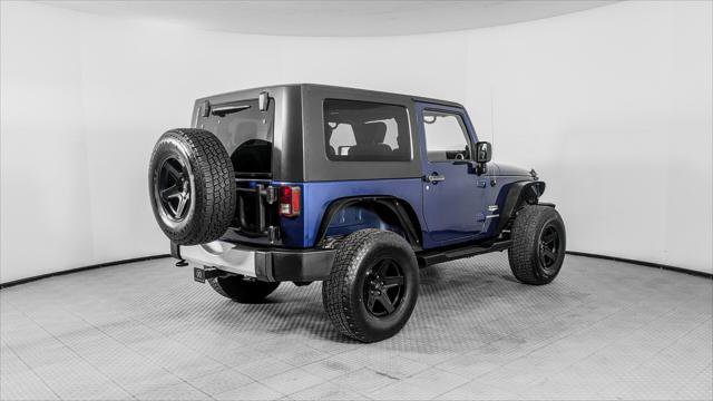 Used 2010 Jeep Wrangler Sahara w/ Dual Top Group AWD/4WD image 8