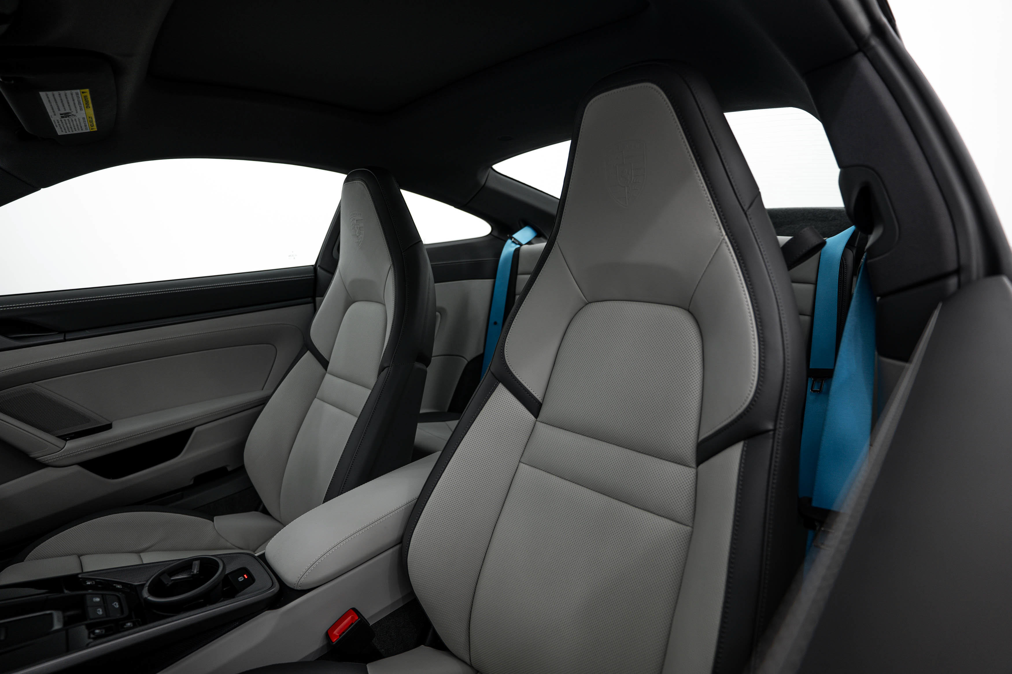 Certified 2025 Porsche 911 Carrera RWD image 23