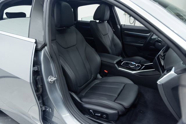 Used 2024 BMW i4 eDrive35 w/ Premium Package RWD image 25