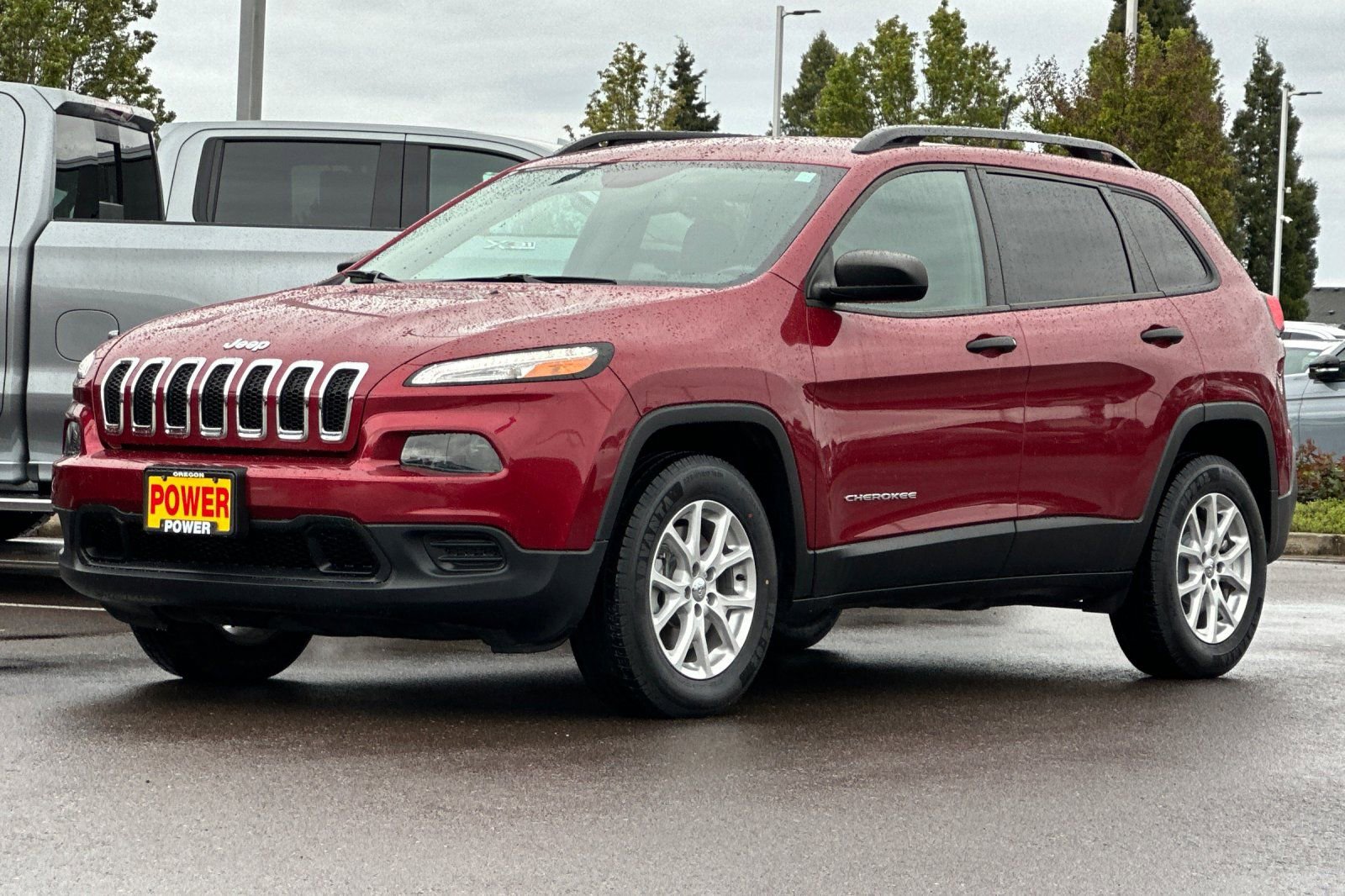 Used 2017 Jeep Cherokee Sport w/ Cold Weather Group AWD/4WD image 8