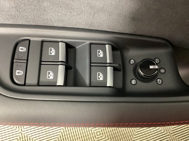 New 2025 Audi RS Q8 performance image 17