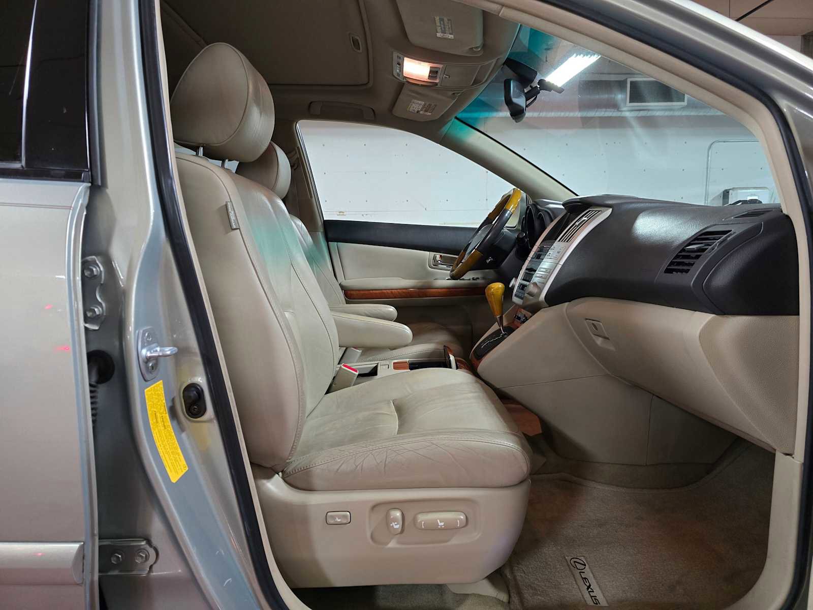 Used 2008 Lexus RX 400h image 10