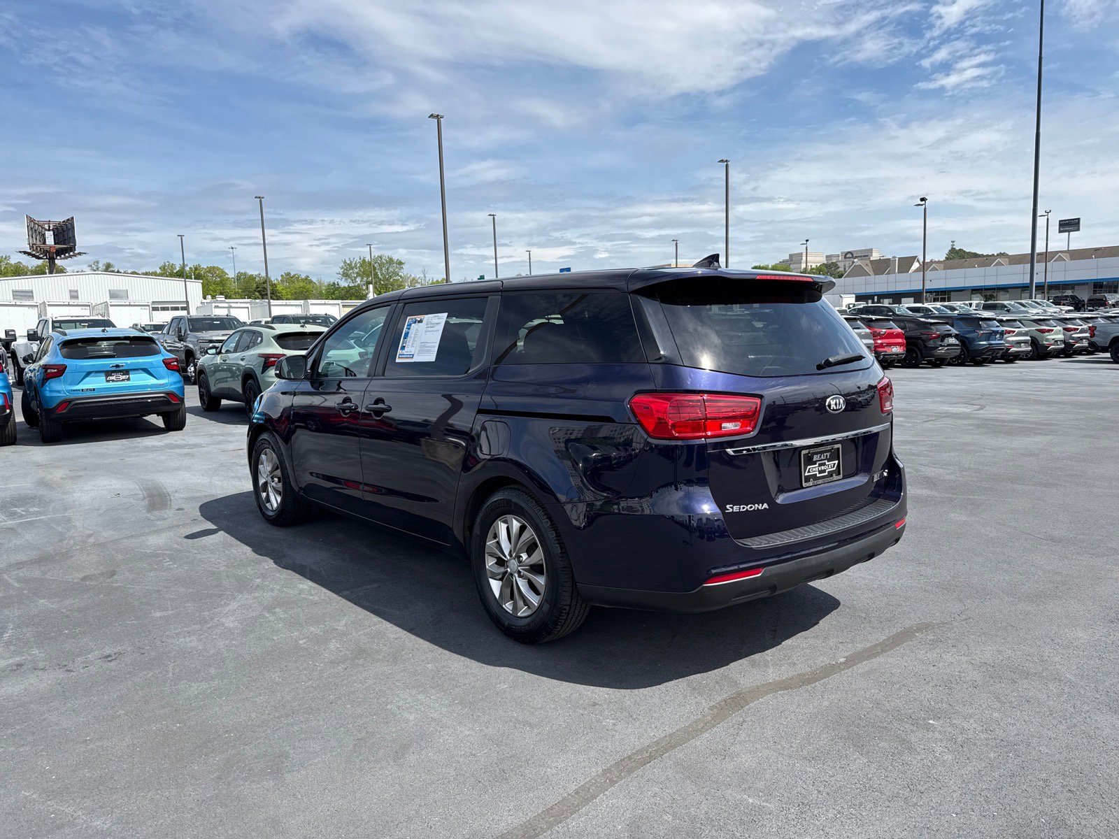 Used 2020 Kia Sedona LX image 5
