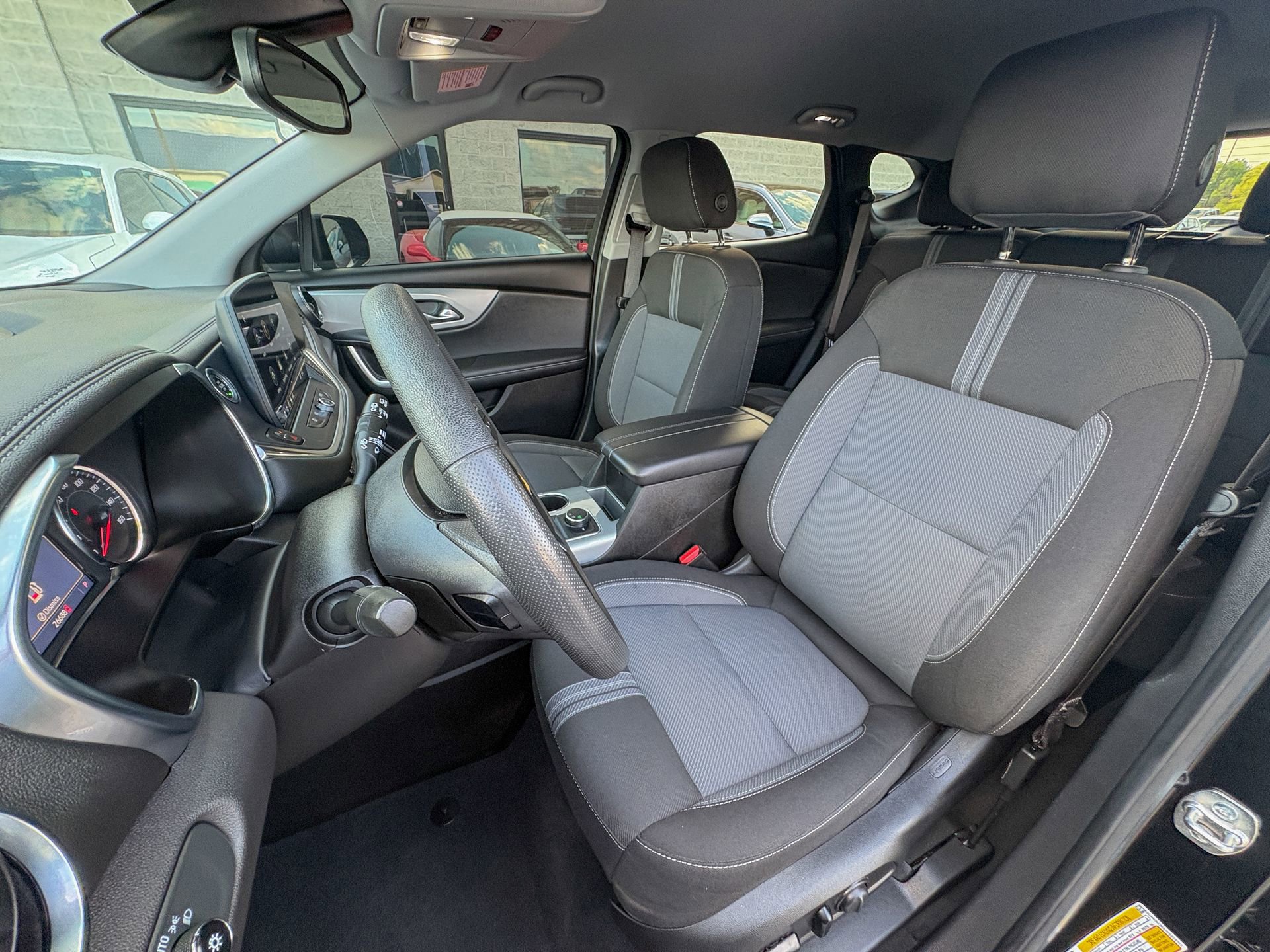 Used 2023 Chevrolet Blazer LT w/ Convenience Package image 18