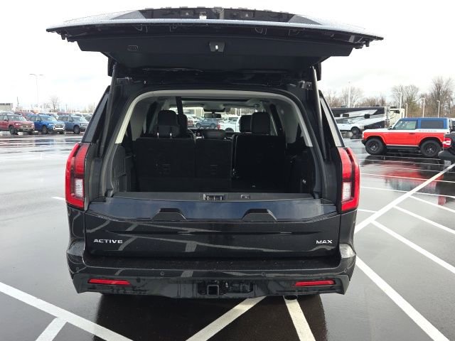 Used 2025 Ford Expedition Max Active image 10
