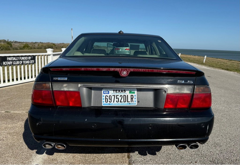 Used 2004 Cadillac Seville SLS w/ Preferred Equipment Group image 6