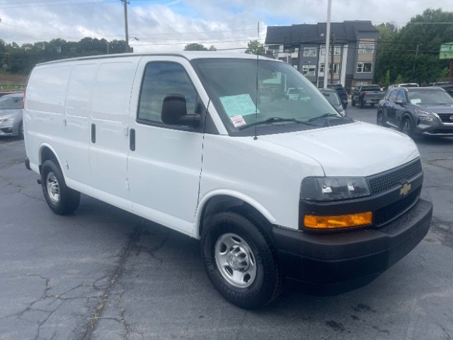 Used 2021 Chevrolet Express 3500 w/ Driver Convenience Package