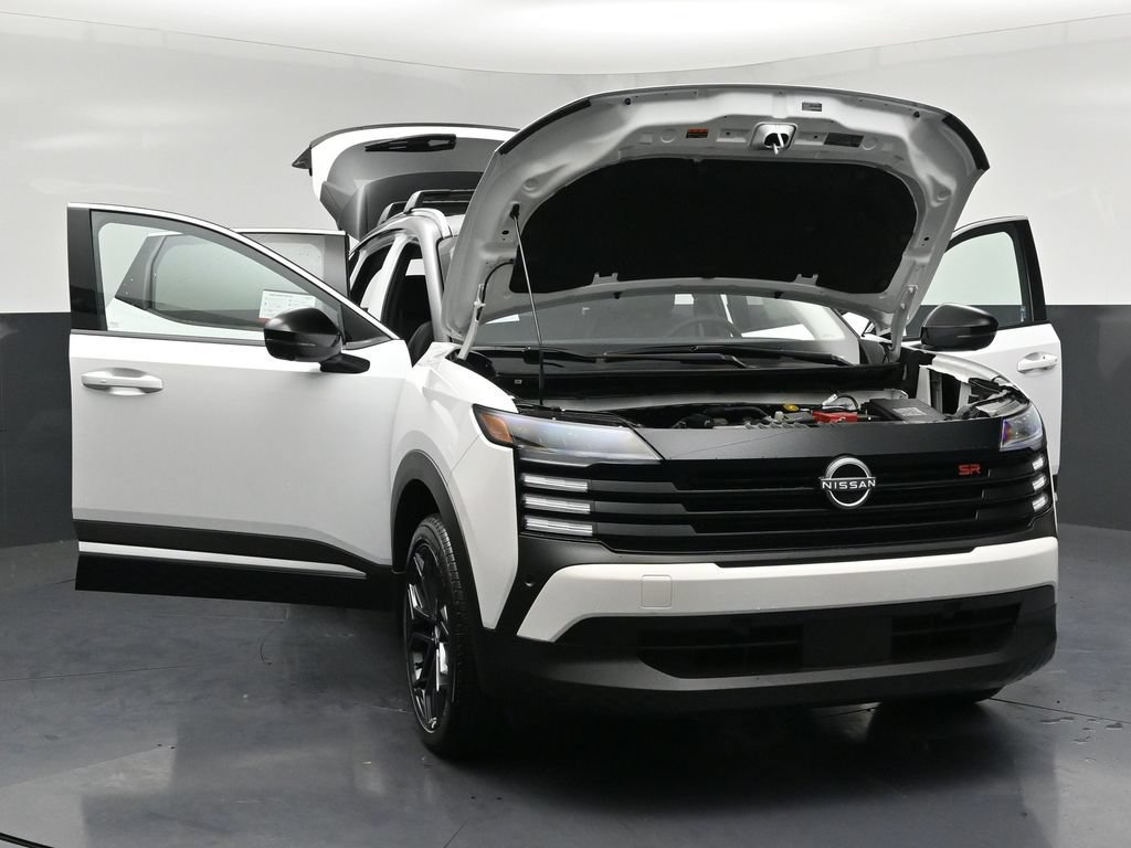 New 2026 Nissan Kicks SR w/ Cold Weather Package AWD/4WD image 35