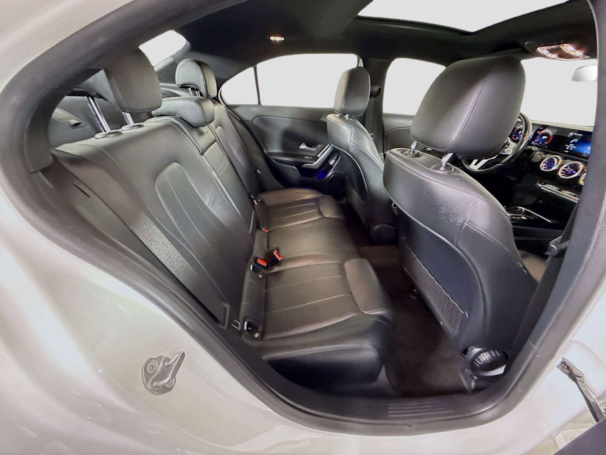 Used 2022 Mercedes-Benz A 220 4MATIC w/ Premium Package Lite image 27