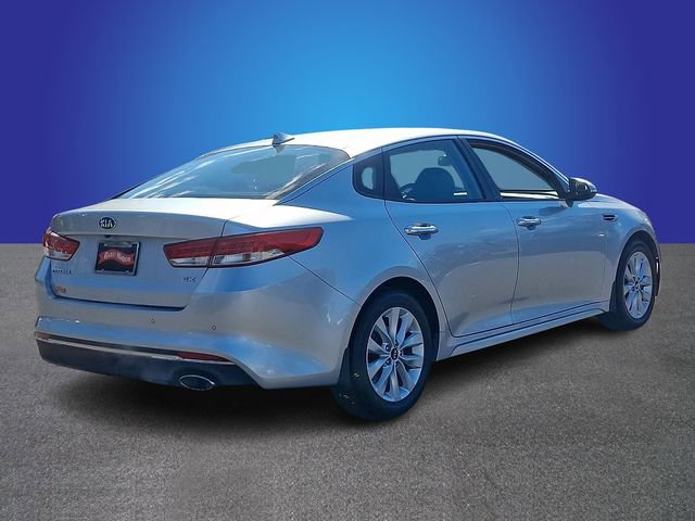 Used 2018 Kia Optima EX image 4