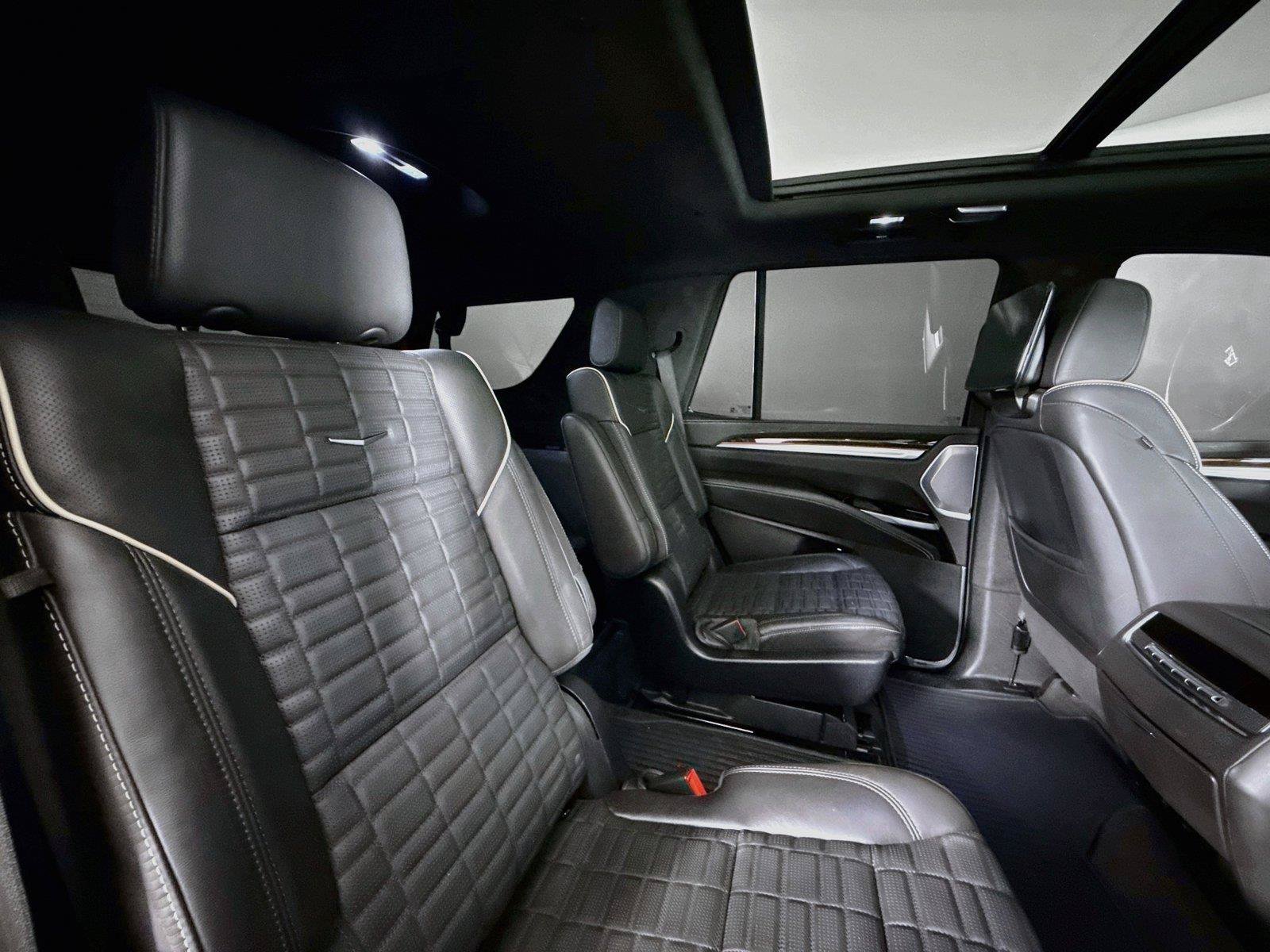 Used 2025 Cadillac Escalade Sport Platinum AWD/4WD image 56