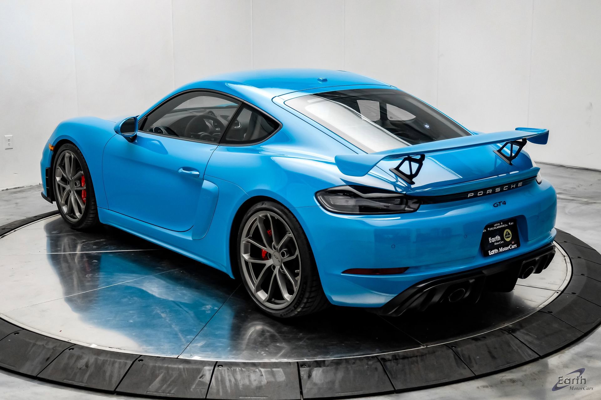 Used 2020 Porsche 718 Cayman GT4 image 12