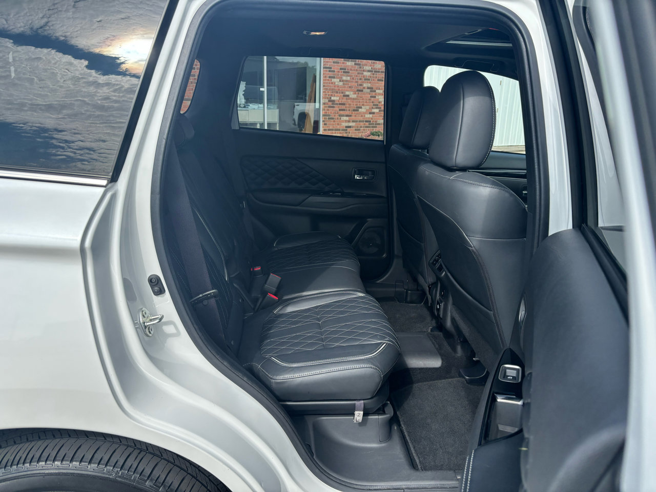 Used 2020 Mitsubishi Outlander GT image 12