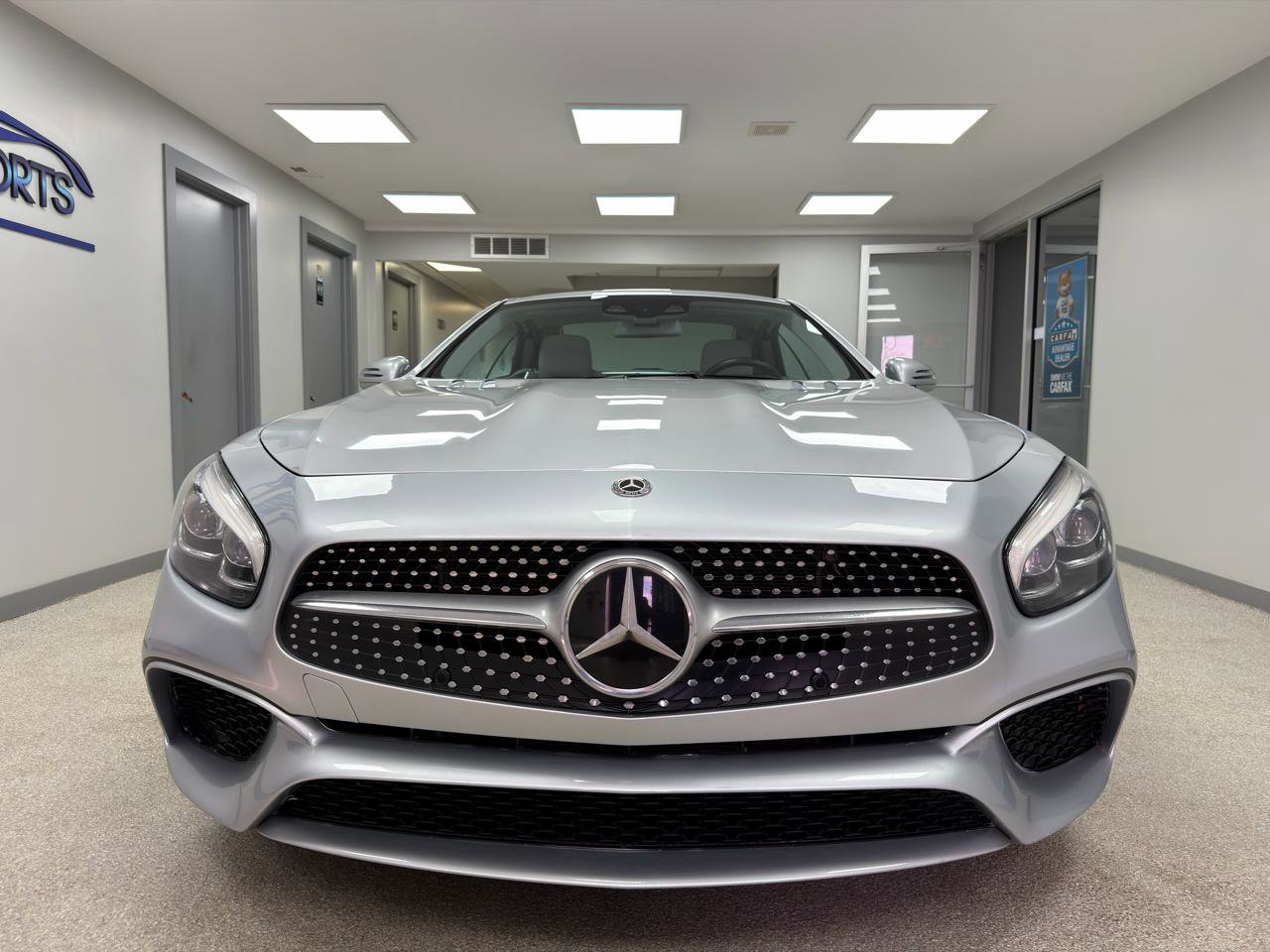 Used 2018 Mercedes-Benz SL 550 image 11