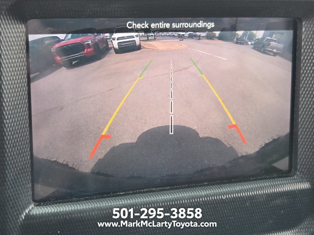 Used 2018 Jeep Wrangler Unlimited Sahara AWD/4WD image 20