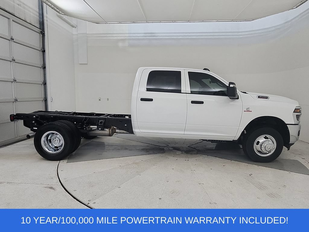 New 2026 RAM 3500 Tradesman w/ Chrome Appearance Group A AWD/4WD image 9