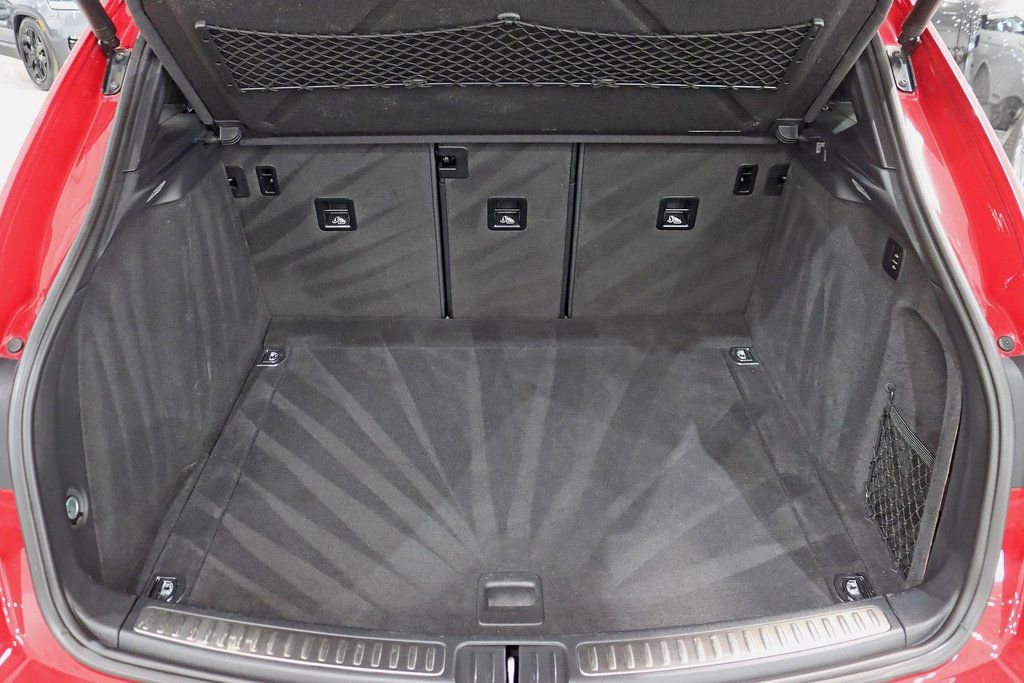 Used 2018 Porsche Macan GTS image 37