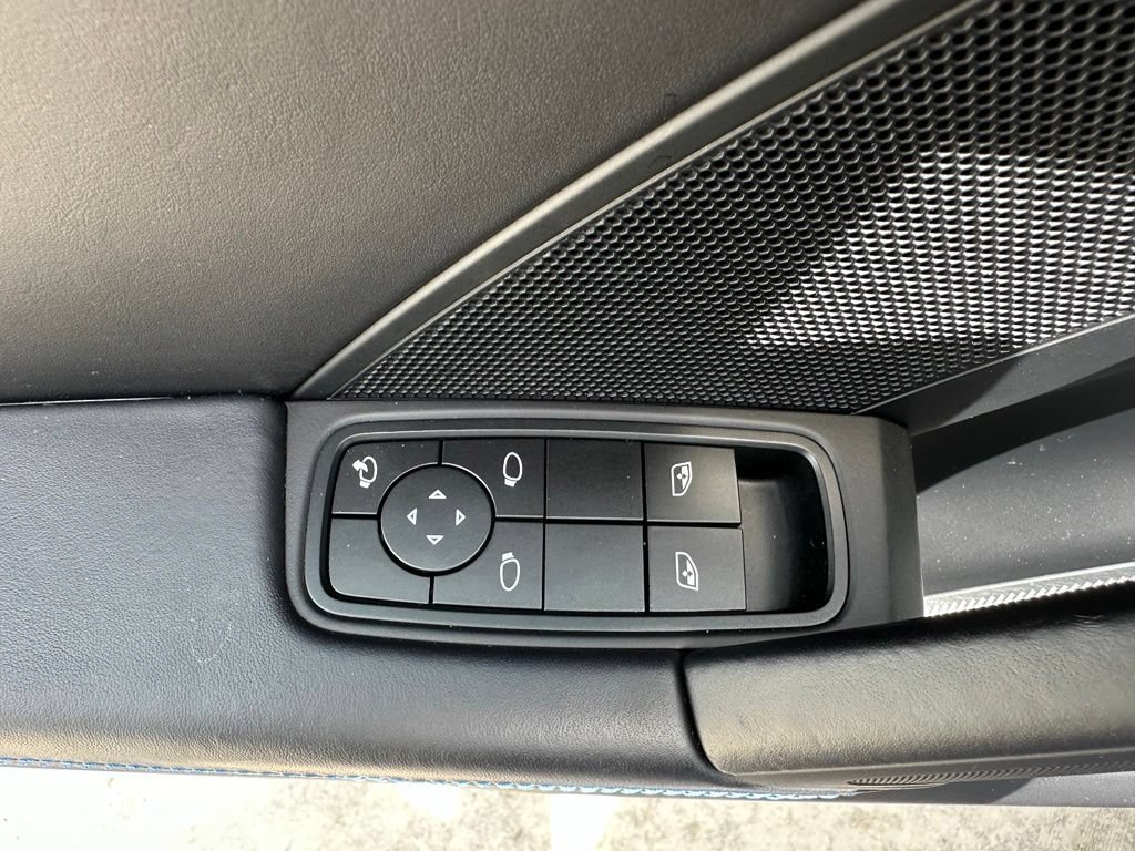 Certified 2025 Porsche 911 Turbo AWD/4WD image 18