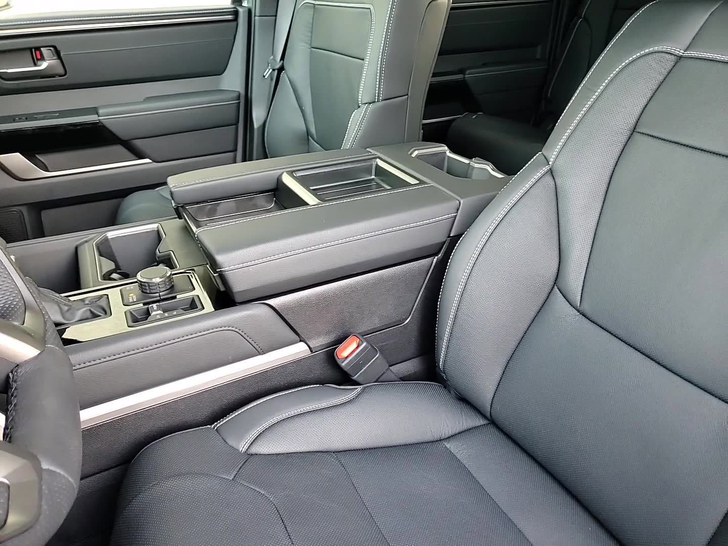 New 2026 Toyota Tundra Limited image 19