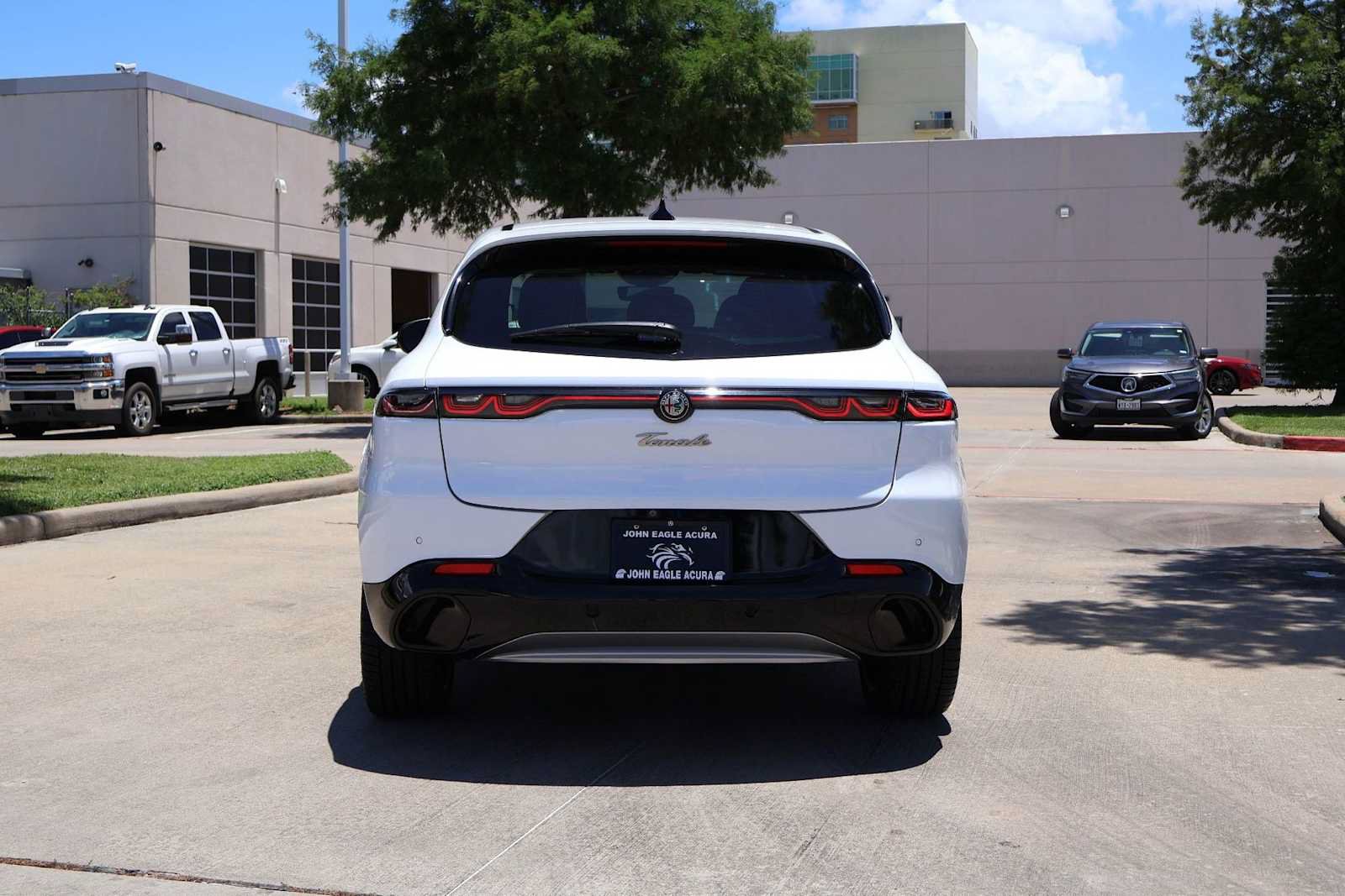 Used 2024 Alfa Romeo Tonale Ti w/ Premium Interior Package AWD/4WD image 5