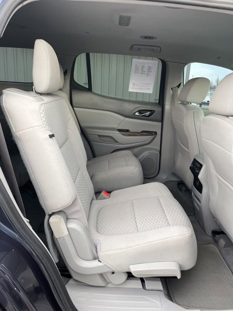 Used 2018 GMC Acadia SLE image 37