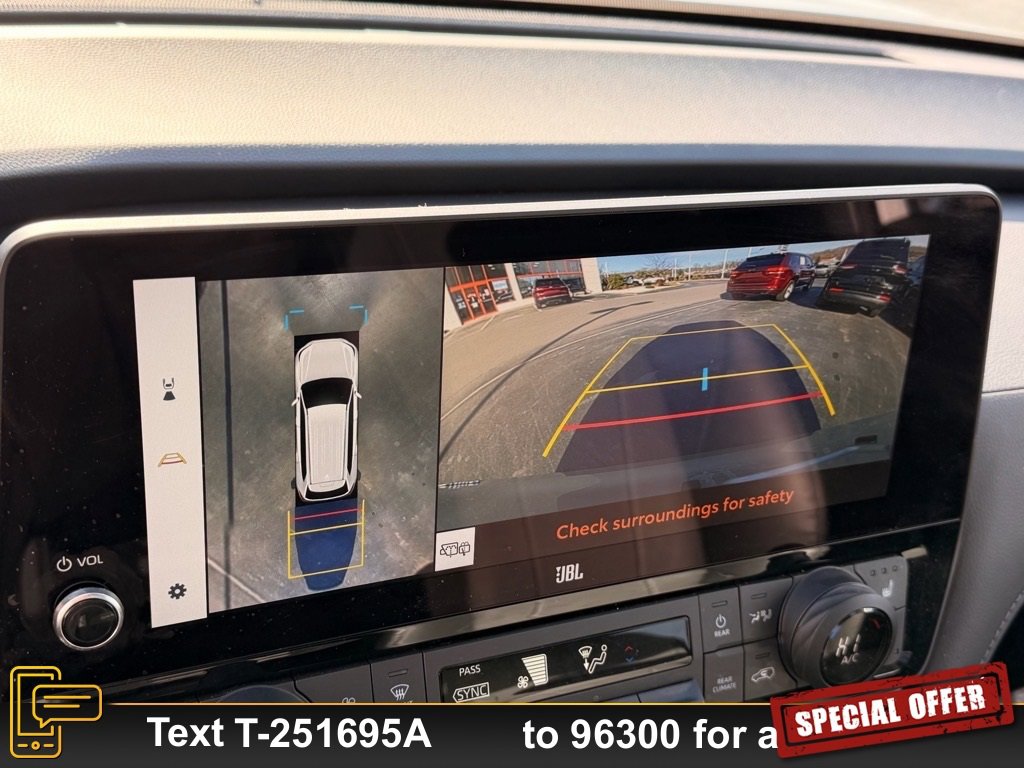 Used 2024 Toyota Grand Highlander Limited image 26