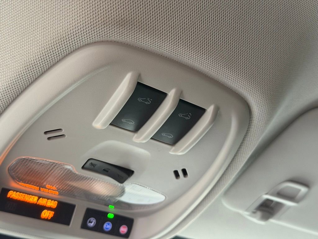 Used 2025 Chevrolet Trax ACTIV w/ Sunroof Package image 36