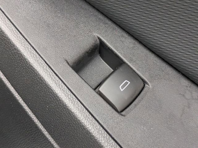 New 2026 Chevrolet Equinox LT image 31