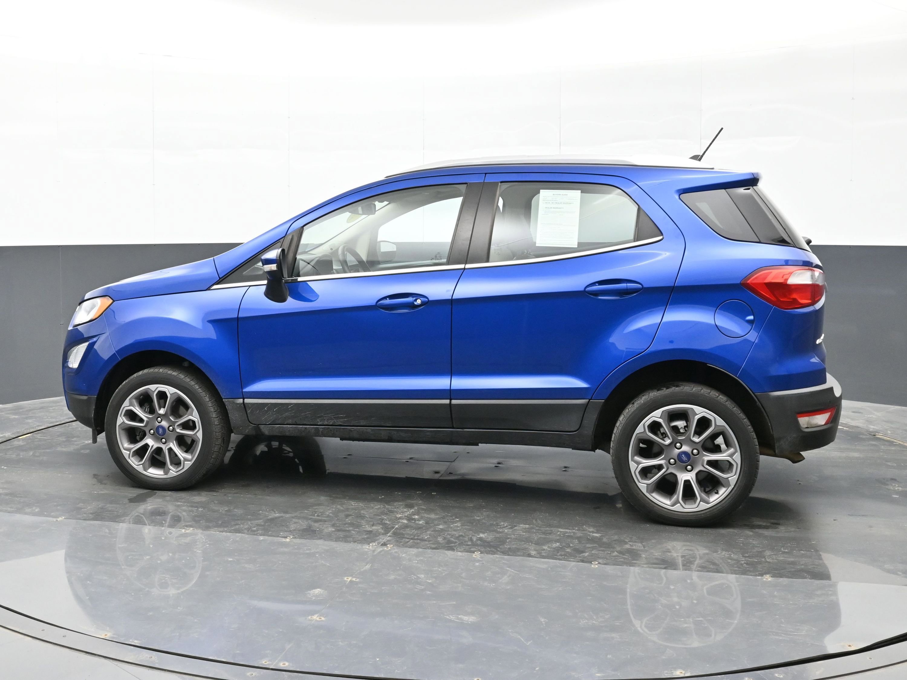 Used 2022 Ford EcoSport Titanium image 9