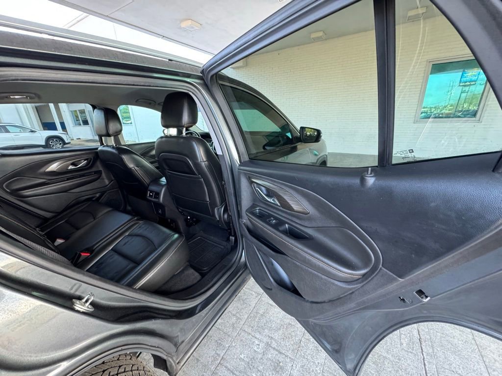 Used 2020 GMC Terrain SLT FWD image 23
