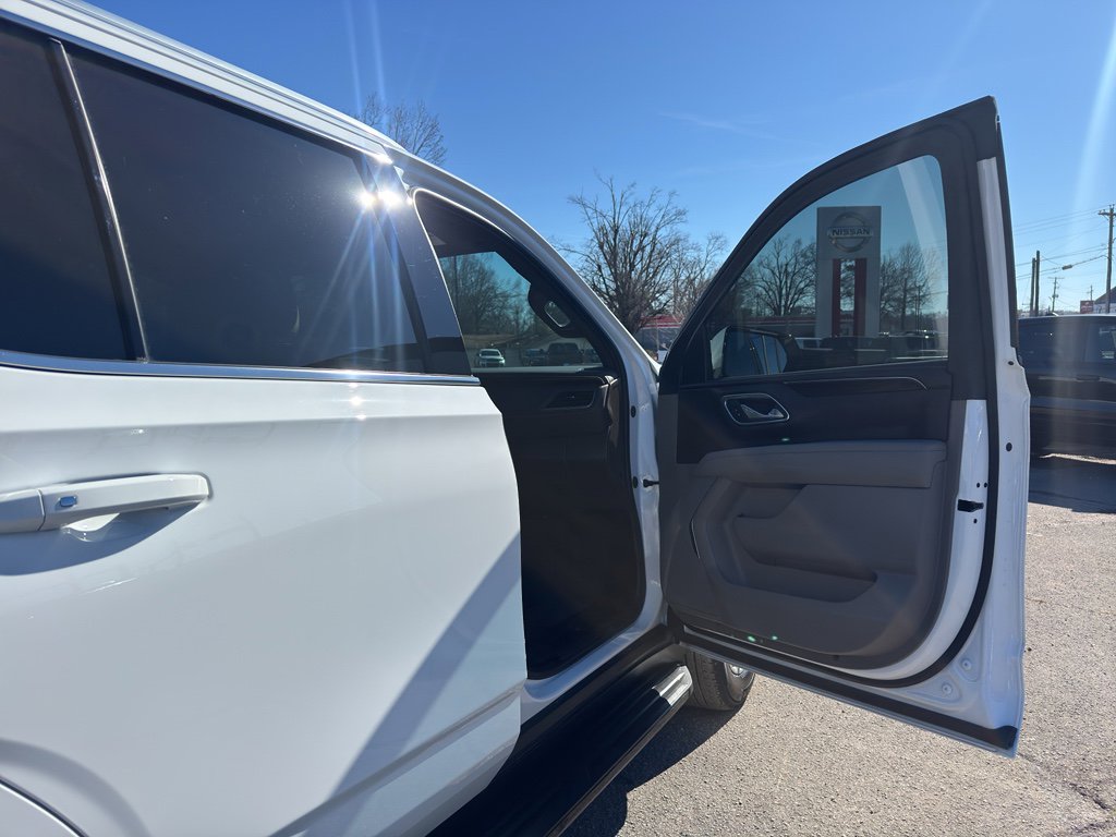 Used 2024 GMC Yukon SLE w/ Gmc Pro Safety Plus Package image 21