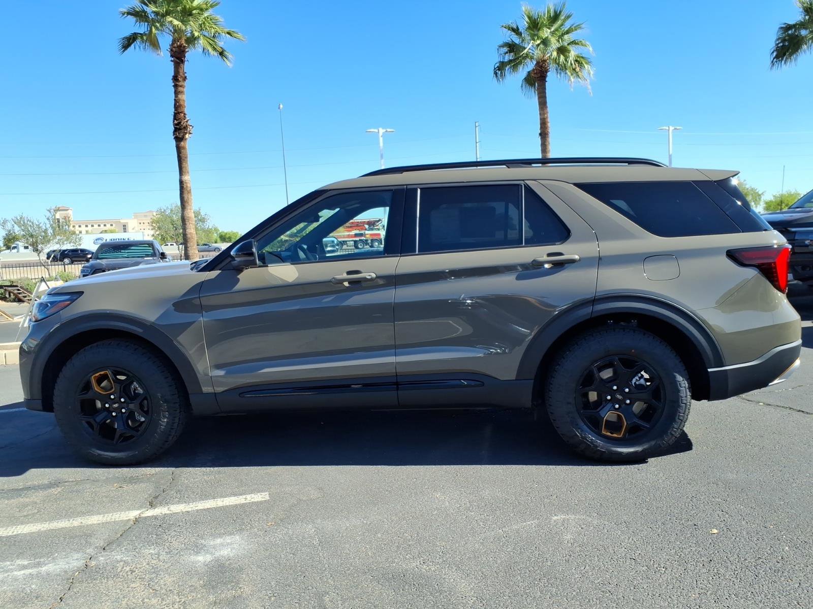New 2026 Ford Explorer Tremor AWD/4WD image 2