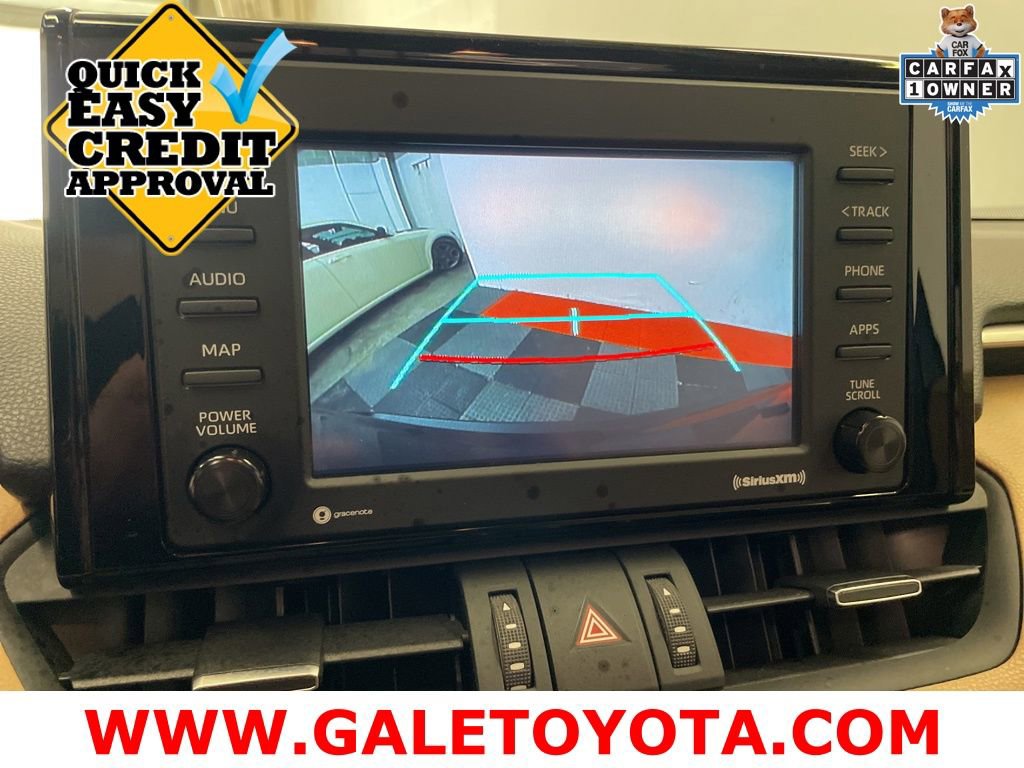Used 2020 Toyota RAV4 XLE Premium image 28