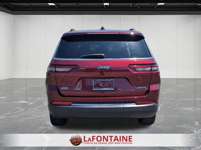 Used 2024 Jeep Grand Cherokee L Laredo AWD/4WD image 4