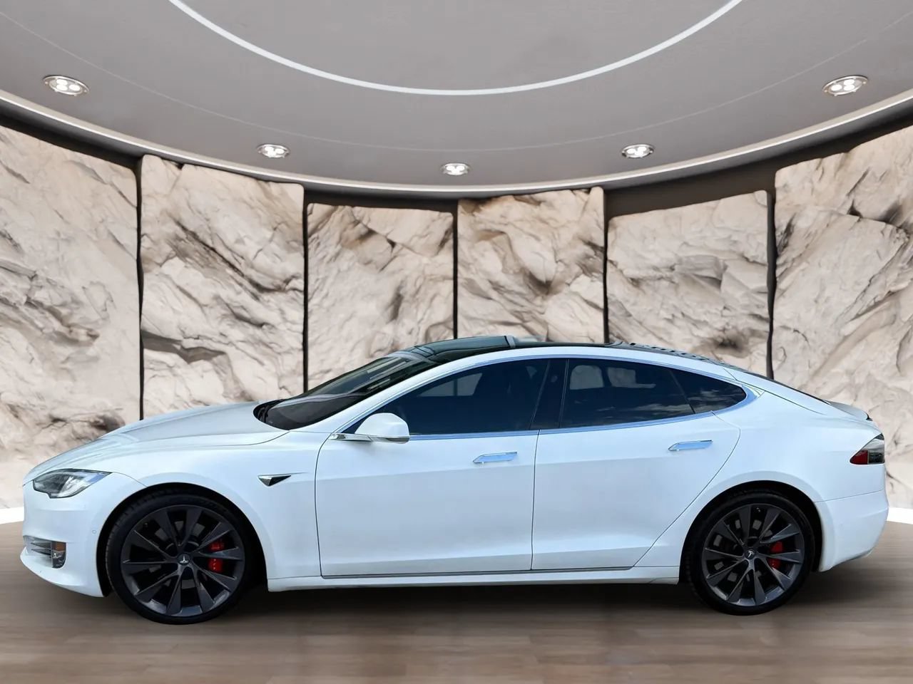 Used 2020 Tesla Model S Performance AWD/4WD image 2