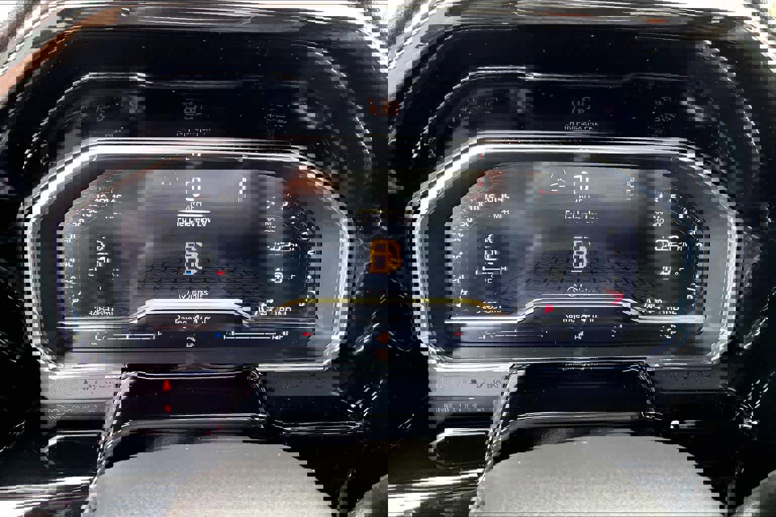 Used 2025 GMC Sierra 2500 SLE w/ SLE Value Package; image 24