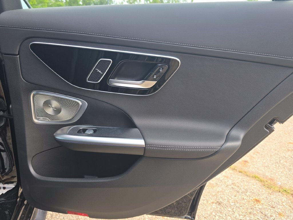 New 2026 Mercedes-Benz C 300 4MATIC Sedan image 24