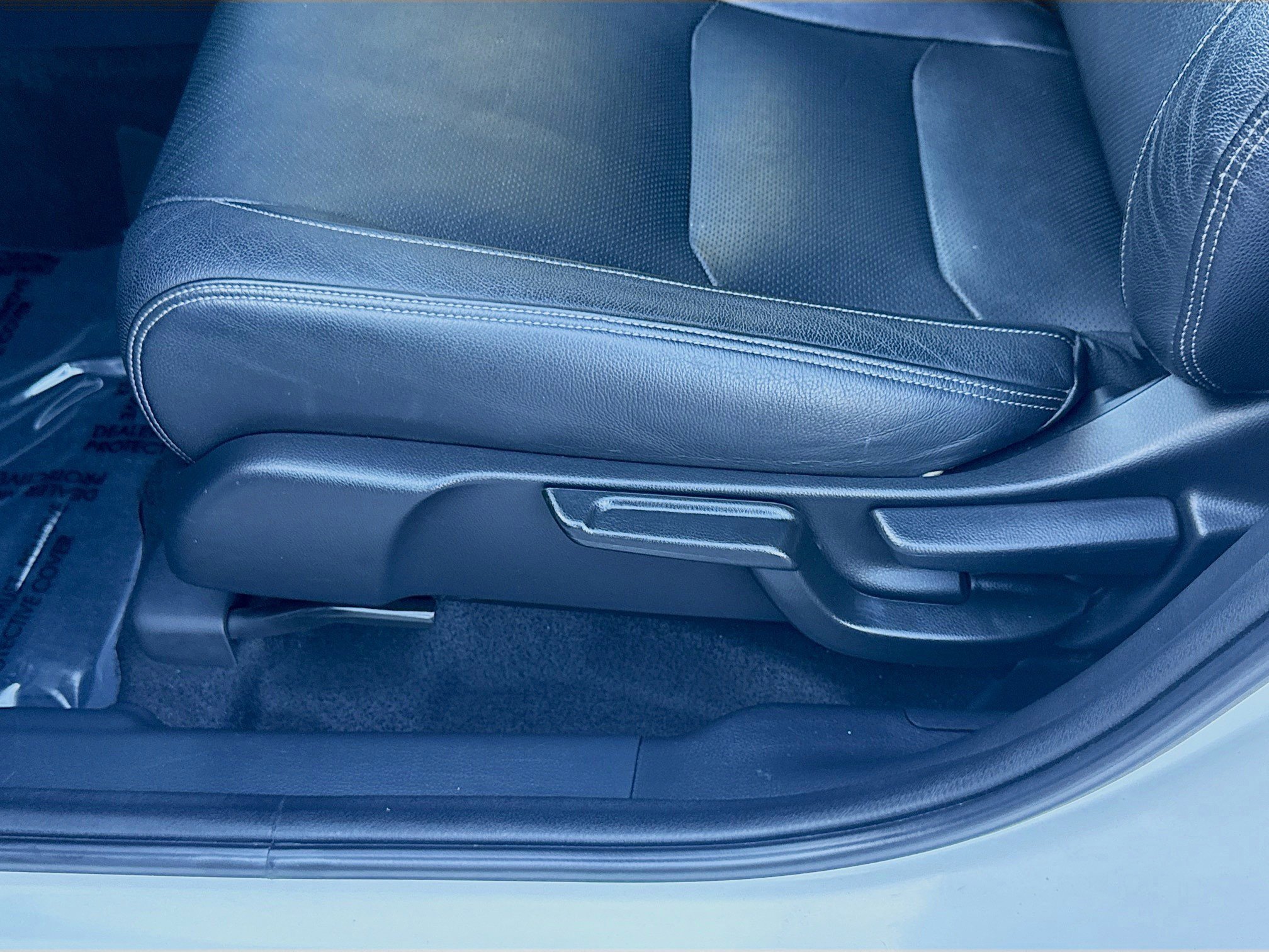 Certified 2021 Honda HR-V EX-L image 18