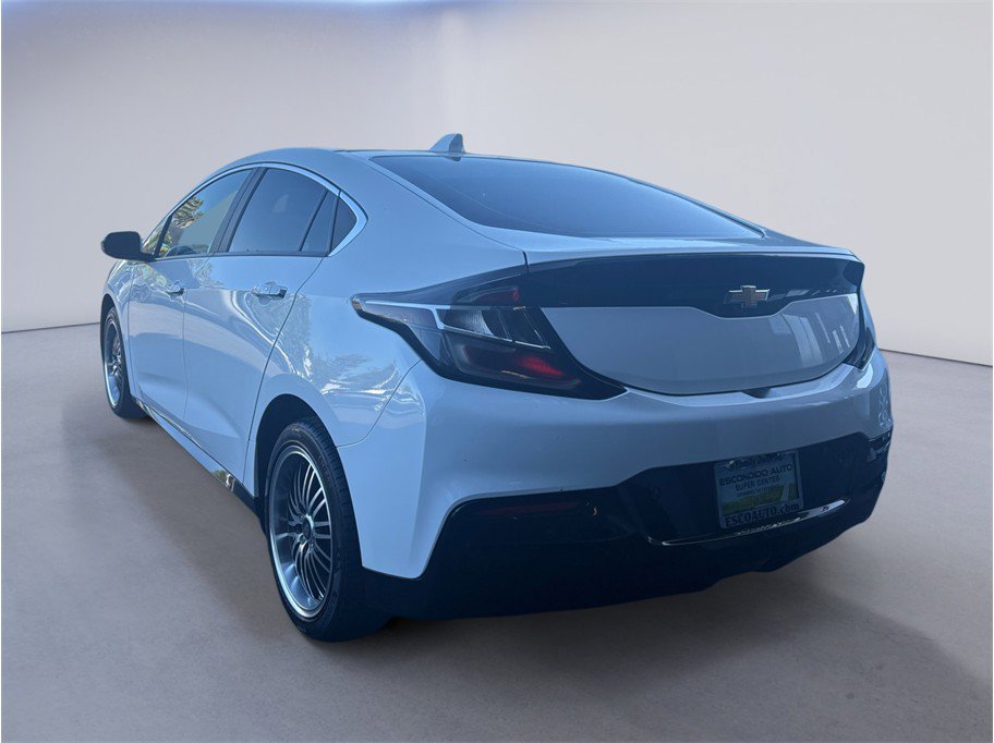 Used 2017 Chevrolet Volt Premier w/ Driver Confidence II Package image 4