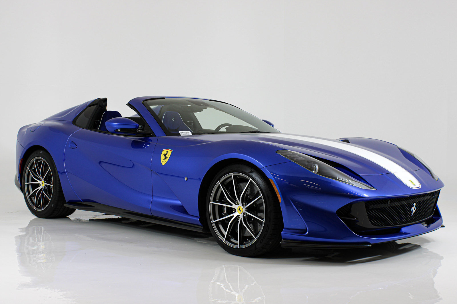 Certified 2022 Ferrari 812 GTS RWD image 44