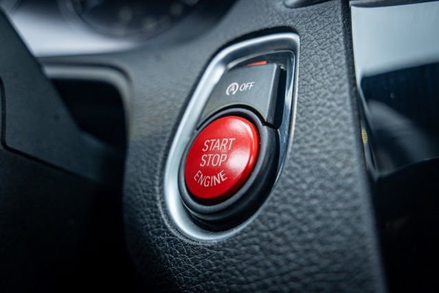 Used 2021 BMW M2 Competition w/ Executive Package image 31