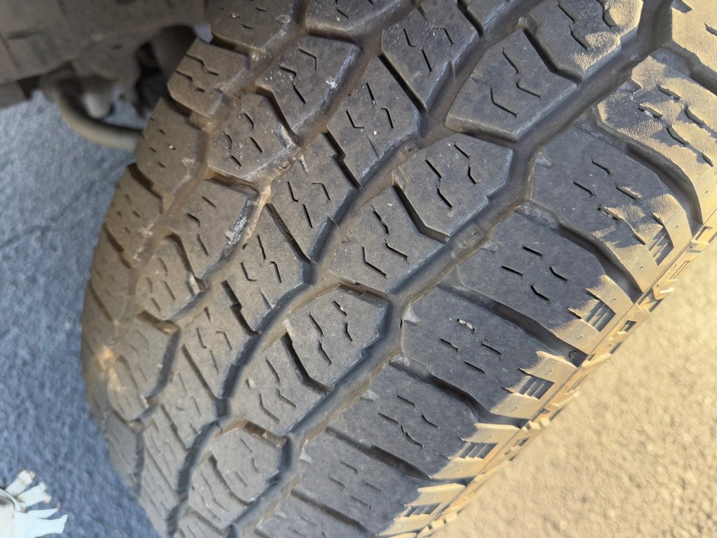 Used 2012 Nissan Titan SV image 21