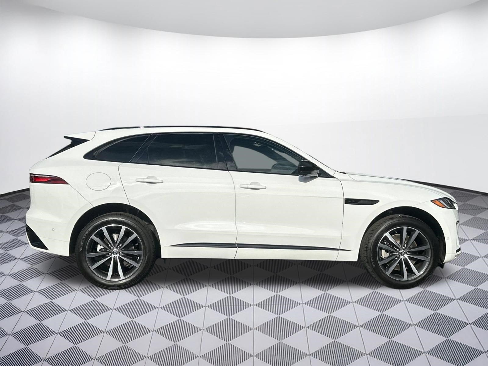 New 2026 Jaguar F-PACE R-Dynamic S AWD/4WD image 8