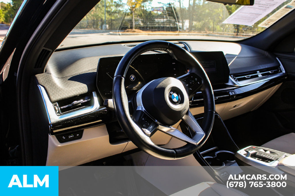 Used 2025 BMW X2 xDrive28i AWD/4WD image 21