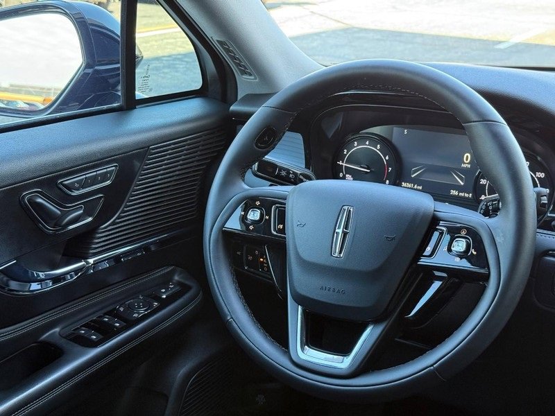 Used 2022 Lincoln Corsair AWD w/ Equipment Group 101A image 13